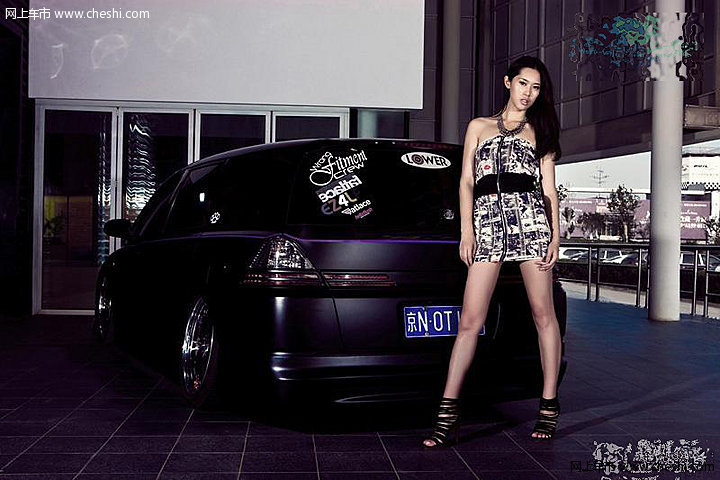 炫紫奥德赛 性感-小妞玩车震的首要之选