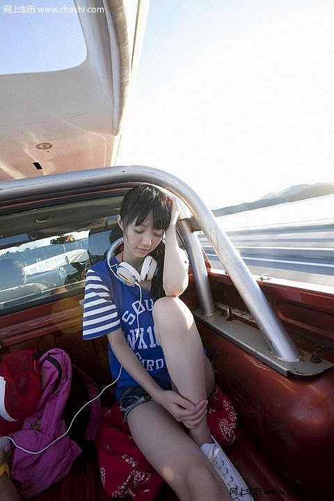 邻家小妹清纯嫩模