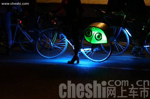 自行车-霓虹灯照明