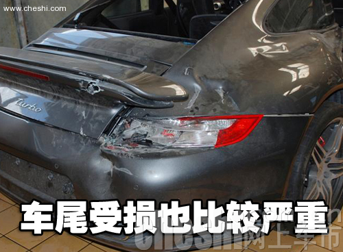 保时捷911 Turbo车祸