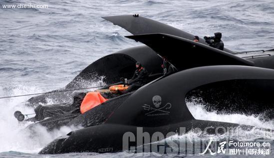 日本捕鲸船撞沉美国反捕鲸团体小船