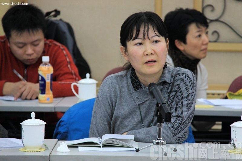 2010网上车市高峰论坛