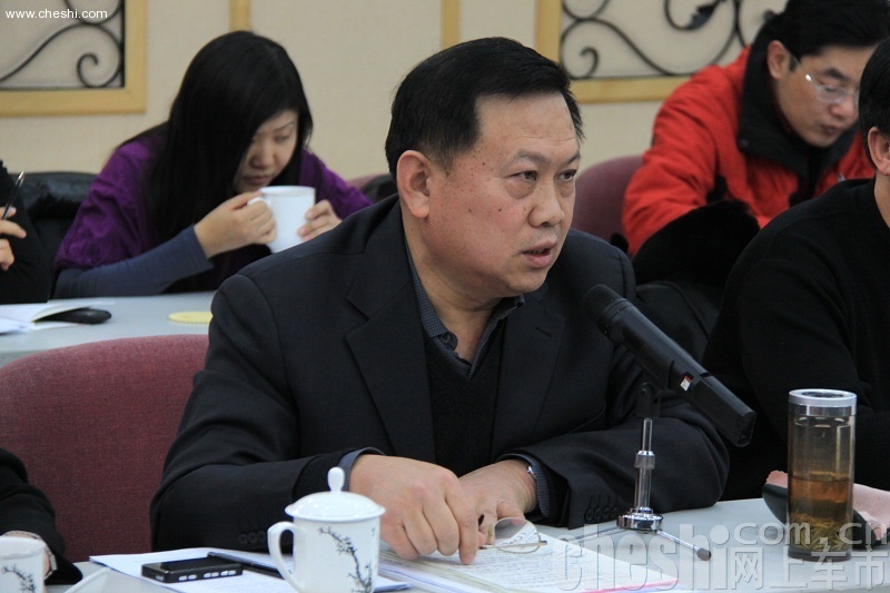 2010网上车市高峰论坛