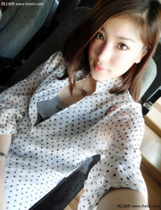 上海奔驰女-再爆“艳照” 很靓很清纯