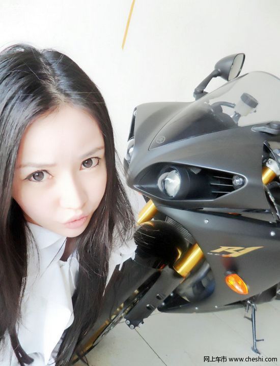 上演性感那点儿事