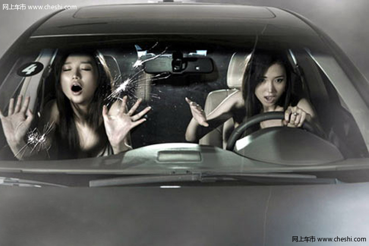 性感阿朵媚气车模秀