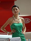 有人说她是大S替身，您觉得呢？无论像与不像，那一份青春靓丽同样令人心动