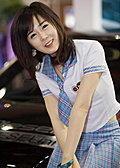 韩国可爱美女车模韩敏智