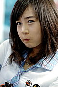 韩国可爱美女车模韩敏智