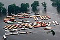 洪水淹沒停車場