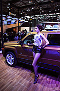 上海车展JEEP美腿模特