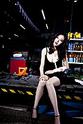 兽兽复出露乳写真照