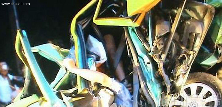 广东惠州889路公交车肇事