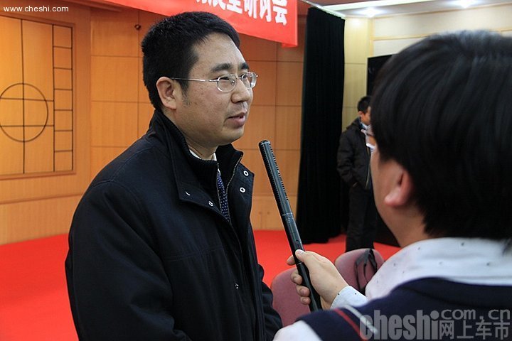 2010网上车市高峰论坛