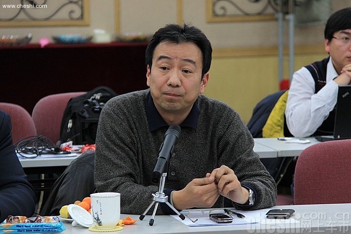 2010网上车市高峰论坛