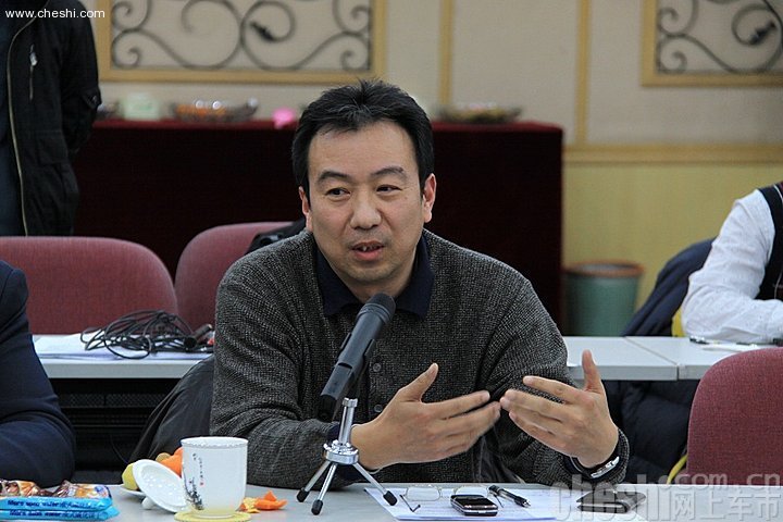 2010网上车市高峰论坛