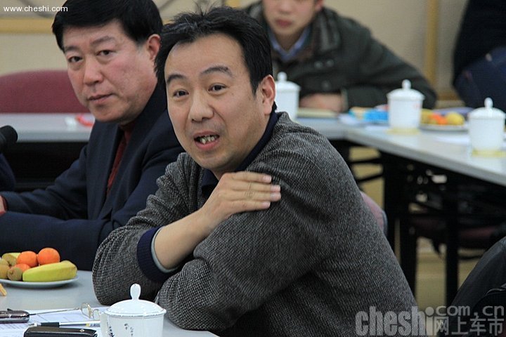 2010网上车市高峰论坛