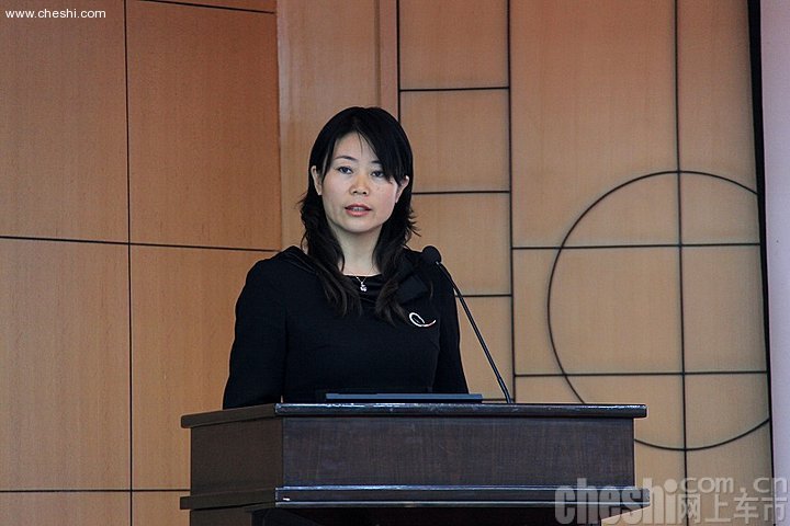 2010网上车市高峰论坛