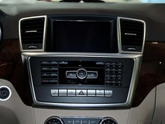 2013款奔驰ML350汽油版 天津现车83万起售
