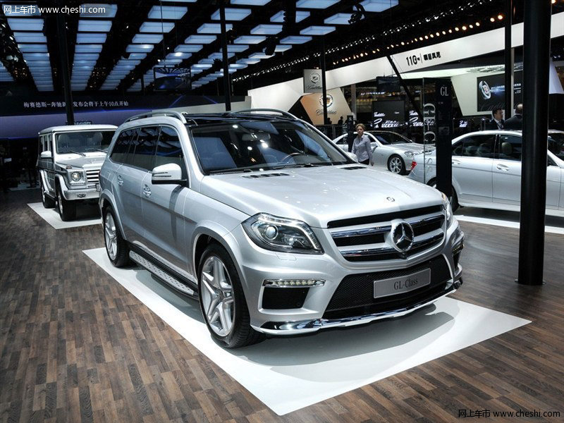2013款奔馳GL500中規(guī) 現(xiàn)車特價(jià)159.8萬