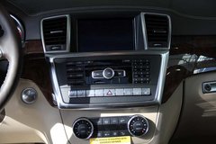 奔驰GL550现车 带雷达测距最低158万售