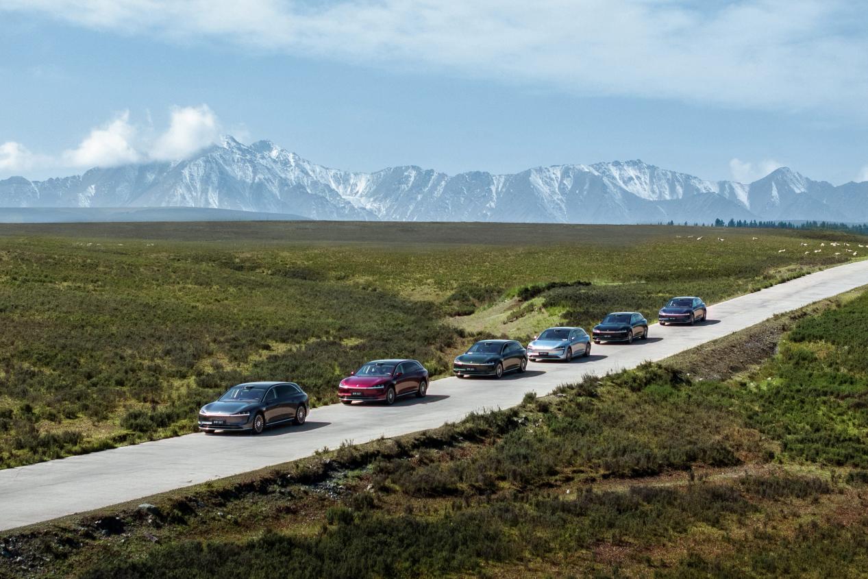 鸿蒙智行再出爆款，享界S9T 72小时大定破10000台，圈粉BBA用户！