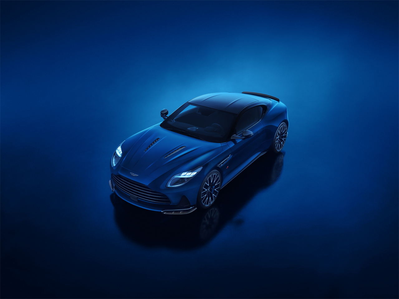 3.5秒破百/操控性提升，阿斯顿·马丁DB12 S正式发布