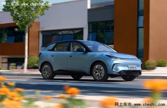 都是“现象级小车”，极狐T1和MG4到底该怎么选？