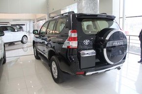 14款丰田普拉多2700 现车充足精彩低价呈现