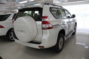 2016中东版霸道普拉多2700价格4000报价-图3
