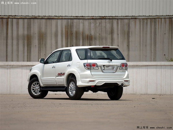 进口丰田超霸4RUNNER 奔跑者四驱批发价-图5