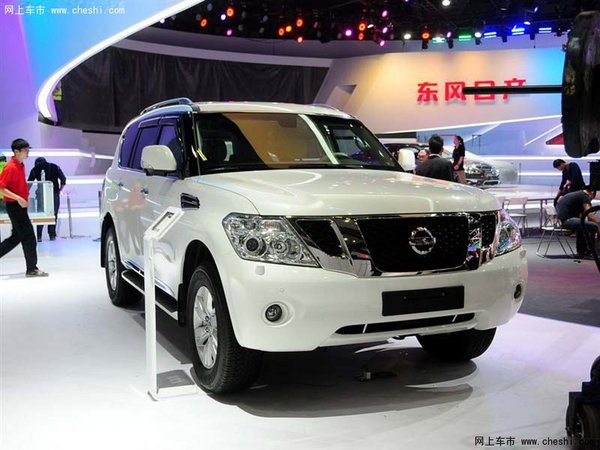 2017款日产尼桑途乐Y62 4.0排量迅猛提速-图1