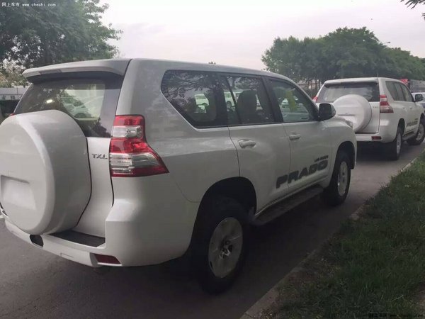 秒16款丐版霸道4000巨幅优惠 V6现车51万-图4