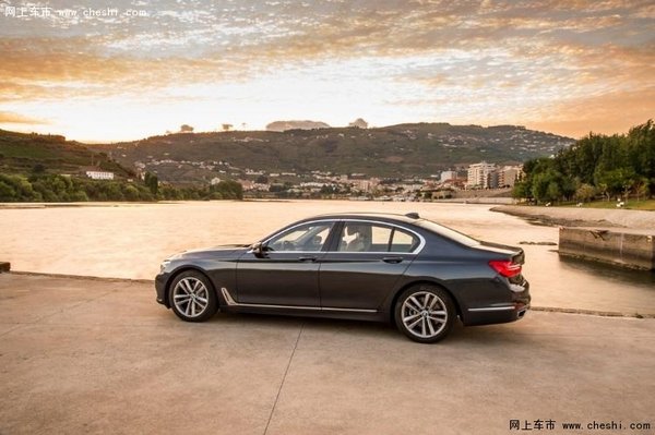 全新  BMW  730Li  即日起接受预订(图1)