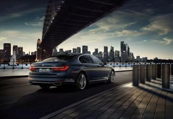 驾驭梦想  全新BMW7系尊享一年零利率-图12