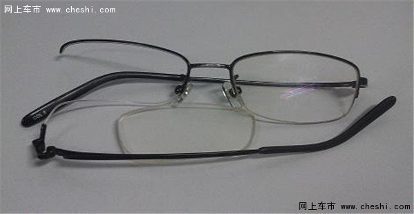 谁说转角遇到爱 开车遇到了凶残女杀手-图5