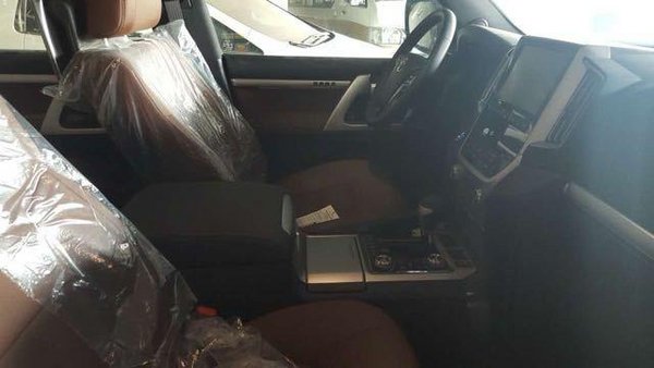 16款丰田酷路泽5700 V8陆巡大马力越野车-图5