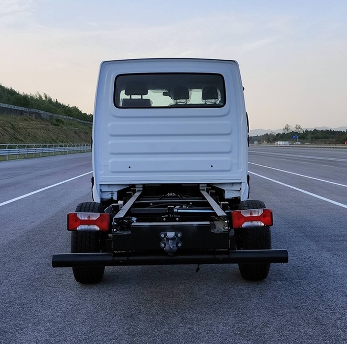 重磅依維柯越野車申報圖曝光一個字酷