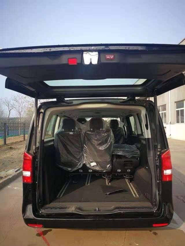18款奔驰V250配置揭秘 豪华改装彰显不凡-图8
