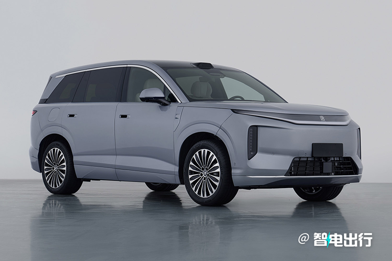 比亚迪大唐-高清实拍!7座车长超5米3比理想L9还大