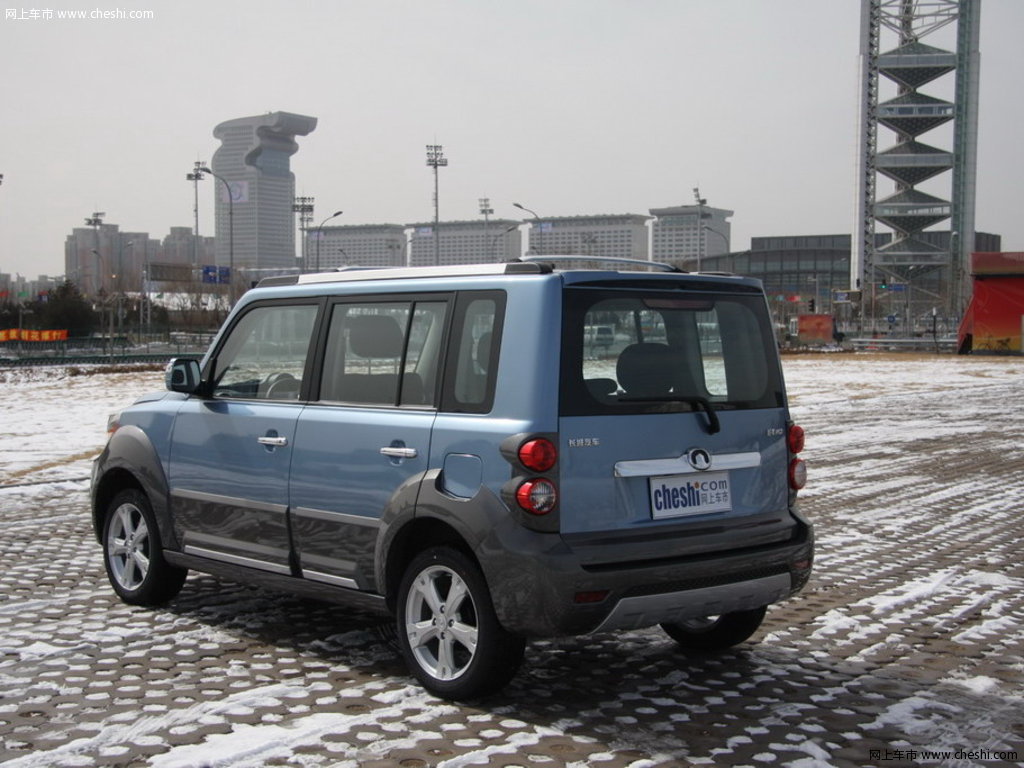 长城 哈弗m2外观整体