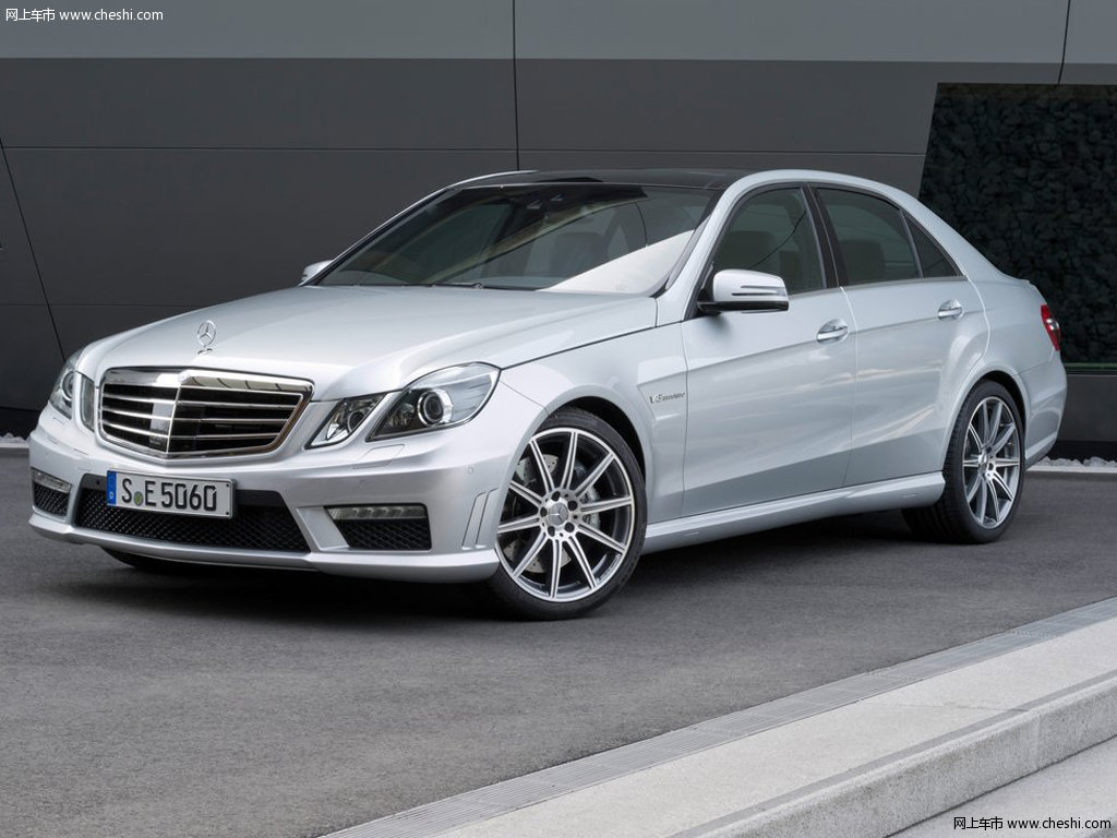 图片库 奔驰 奔驰amg 外观整体 2012款 e63 amg外观整体
