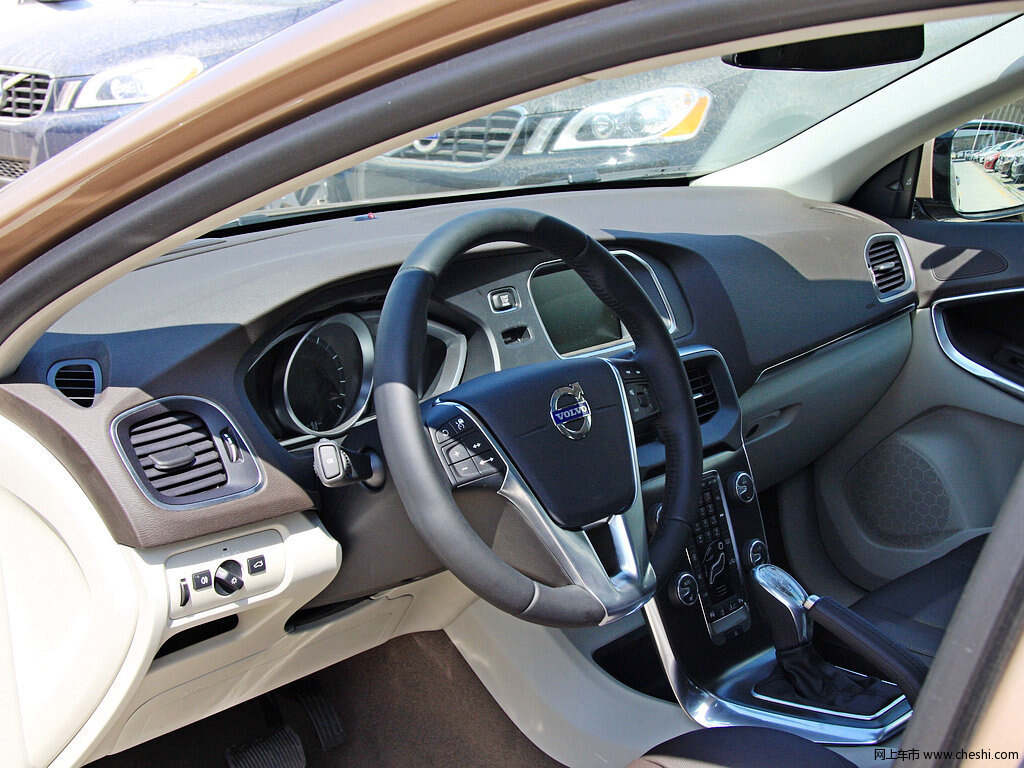 0t 自动t5智尊版内饰中控高清图片(2/30)_网上车市(大图)