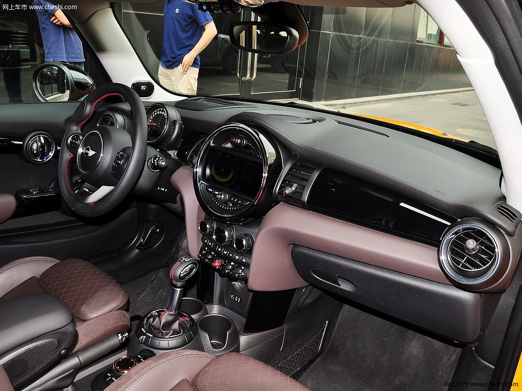 mini 2014款 2.0t cooper sexcitement版内饰中控图片(3/18)_网上车市
