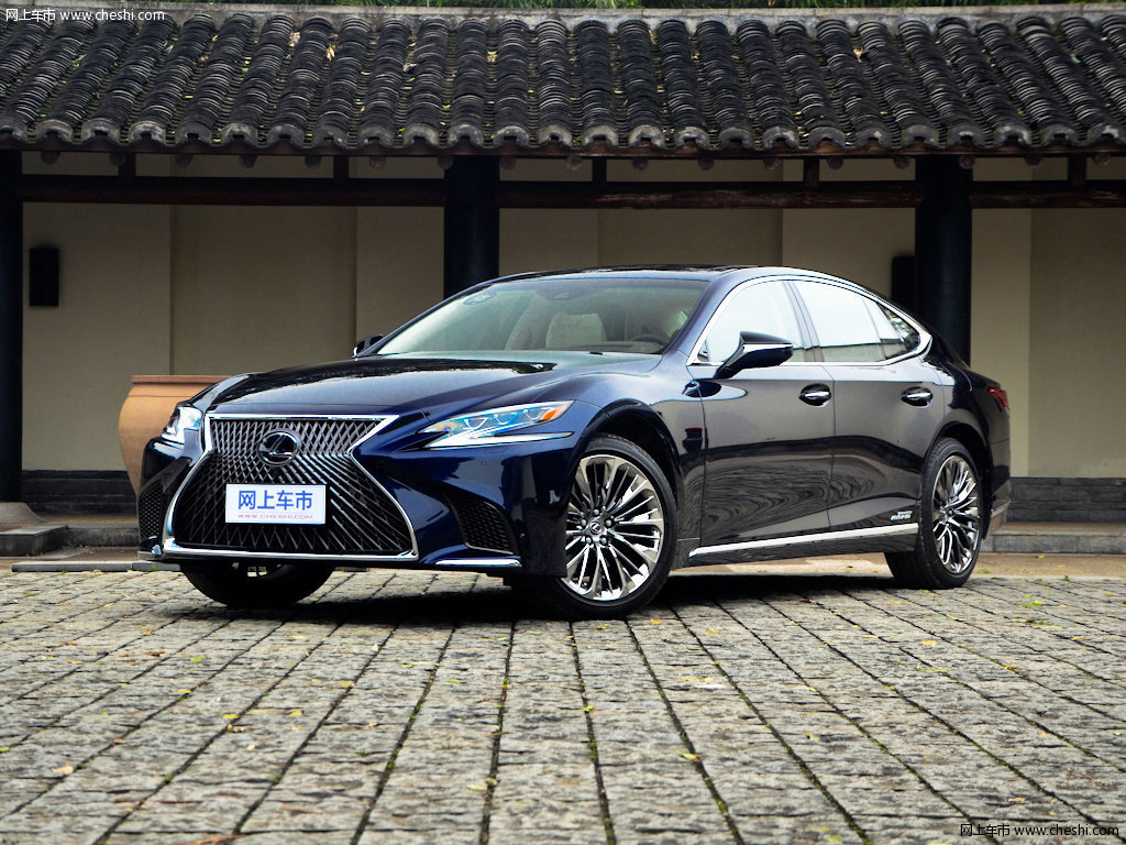雷克萨斯ls外观整体