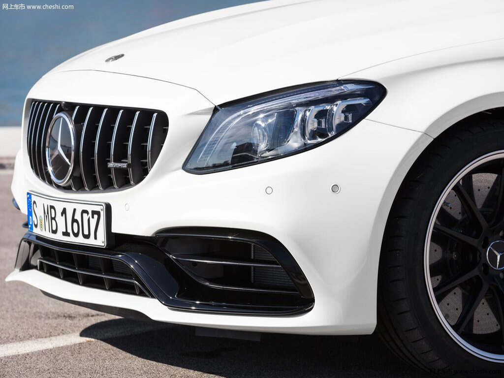 奔驰c级amg 2019款 amg c 63 s轿跑车外观细节图片(32/32)_网上车市