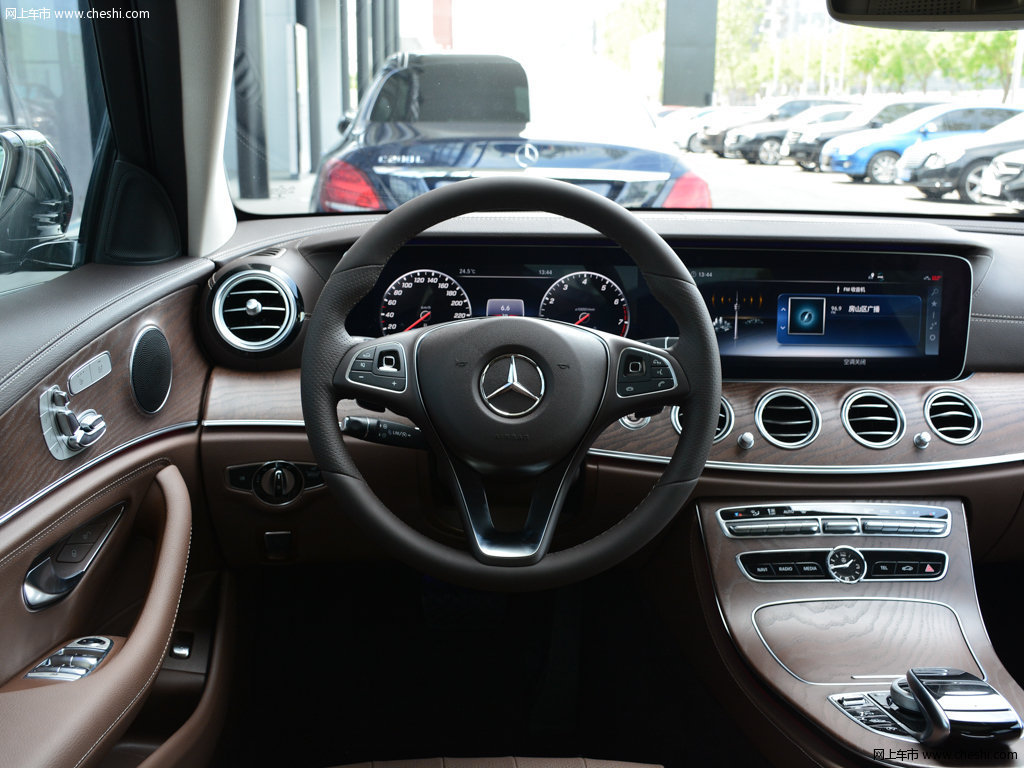 奔驰e级 2018款 改款 e 300 l时尚型内饰中控图片(2/43)_网上车市
