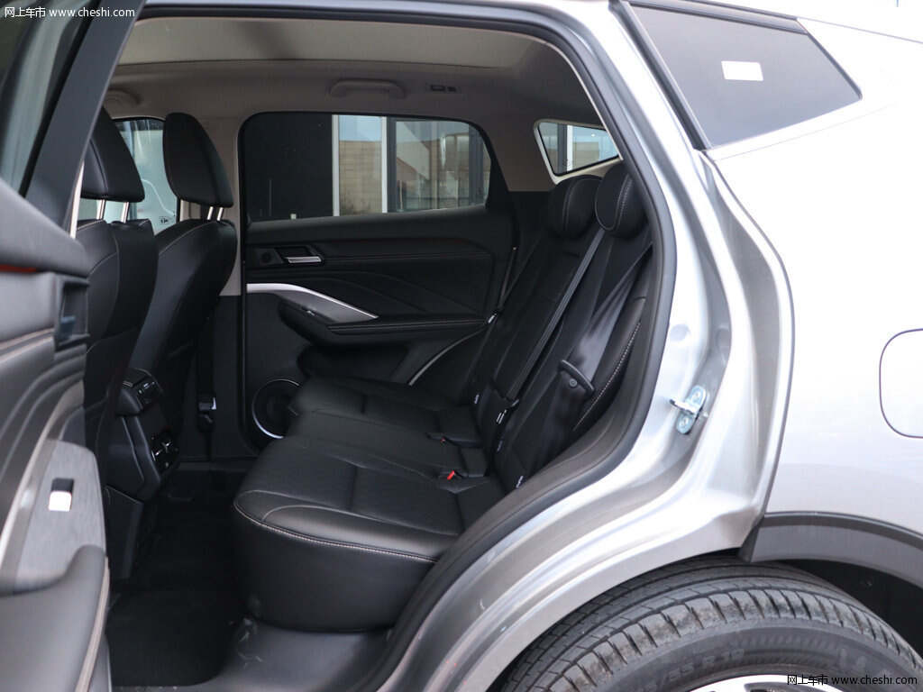 wey vv6 2018款 2.0t两驱旗舰型 国v座椅空间图片(4/19)_网上车市