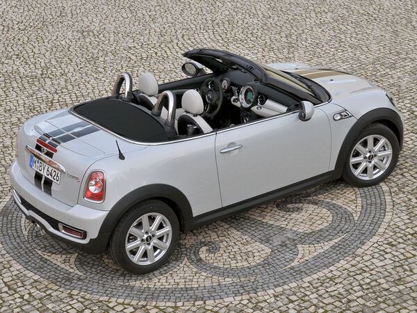 MINI  1.6T AT