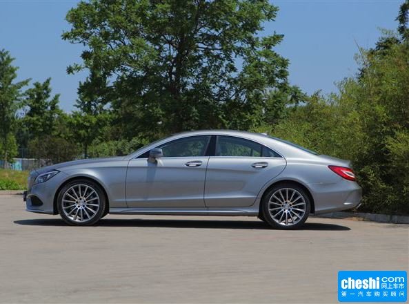 奔馳(進口) cls 63 amg s 4matic 正左側